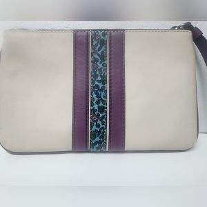 Coach Rare Wristlet Leather Like New Medium